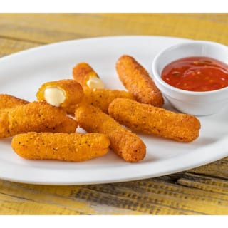 Full Mozzarella Sticks